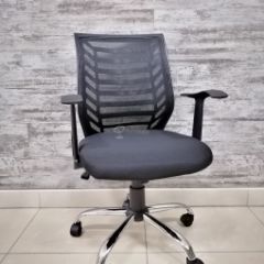 Кресло Barneo K-138 для персонала (черная ткань черная сетка) в Заводоуковске - zavodoukovsk.mebel24.online | фото